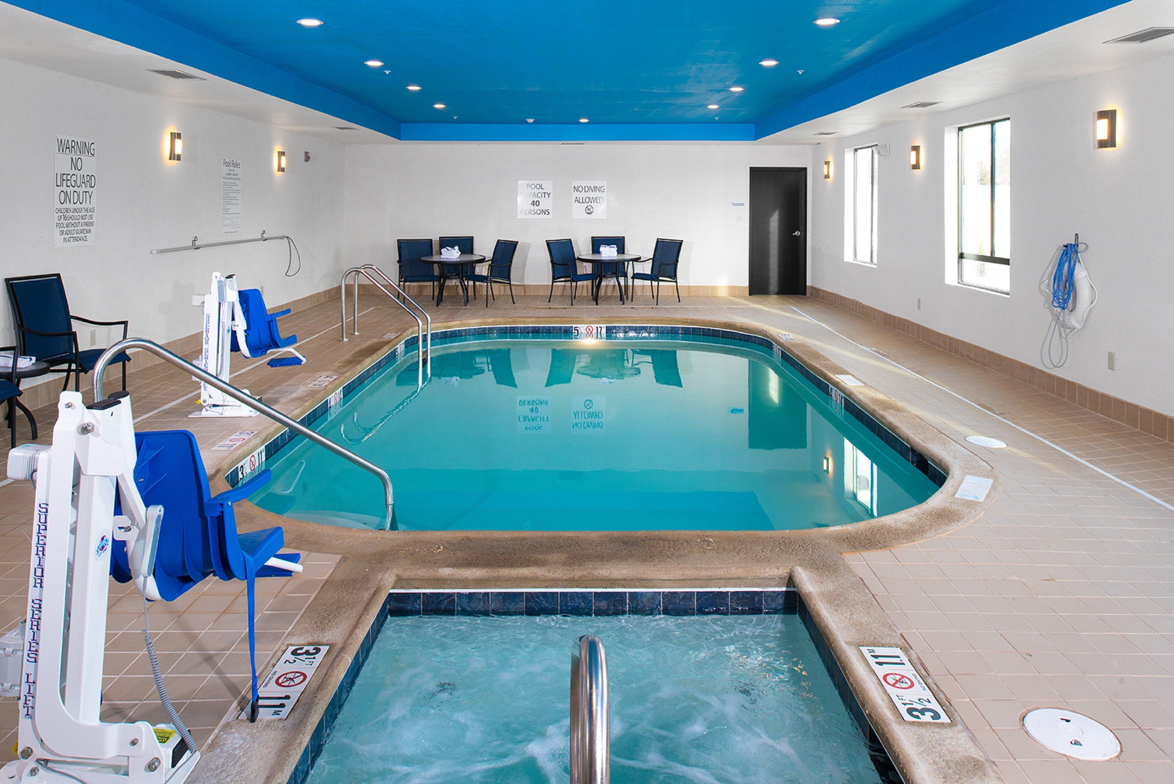 Holiday Inn Express Hutchison By Ihg Hutchinson Eksteriør billede