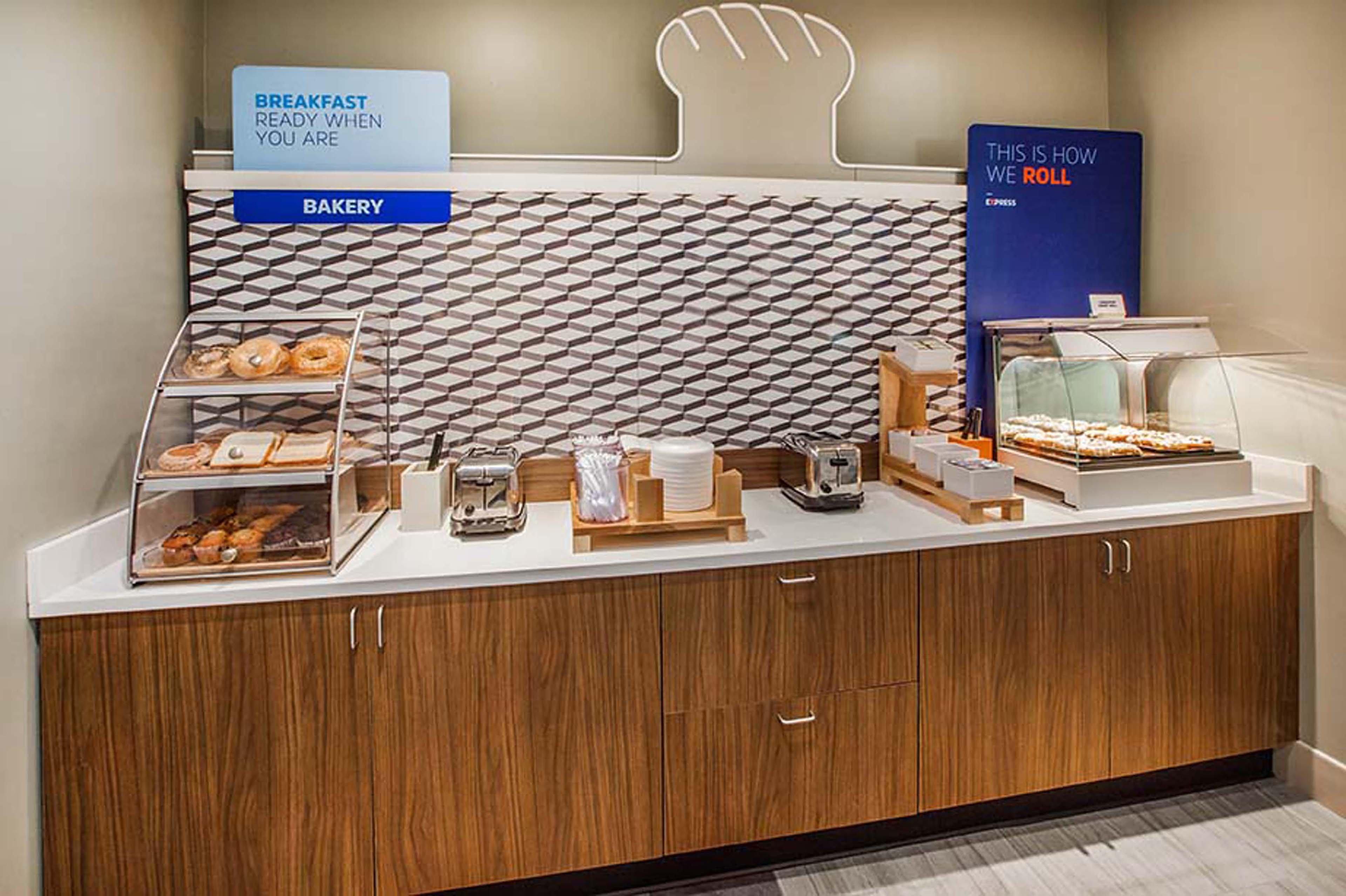 Holiday Inn Express Hutchison By Ihg Hutchinson Eksteriør billede