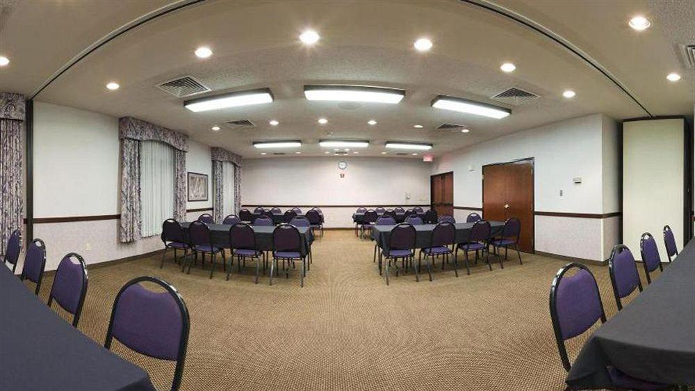 Holiday Inn Express Hutchison By Ihg Hutchinson Eksteriør billede